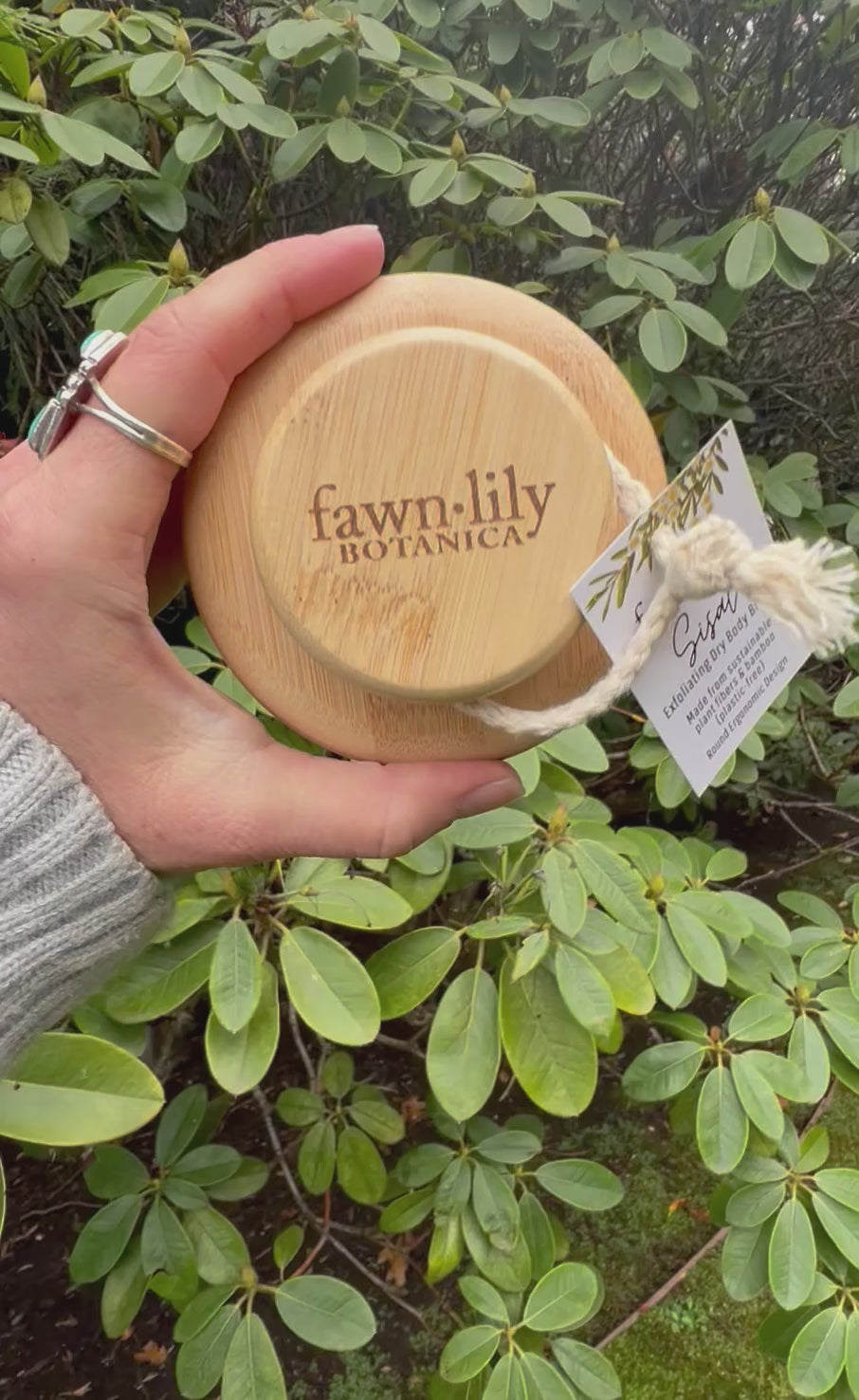 Fawn Lily Botanica | Round Dry Brush with natural sisal fibers and sustainable bamboo handle video