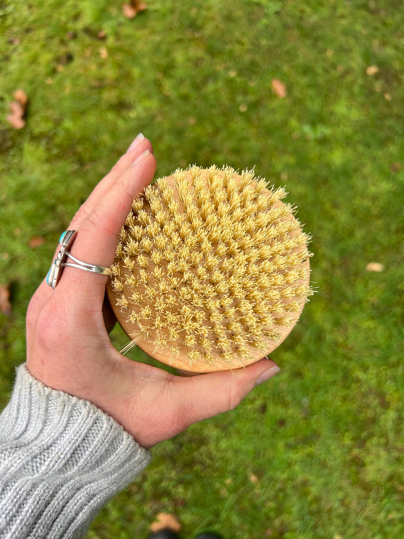 Fawn Lily Botanica | Sustainable Dry Body and Bath Brush