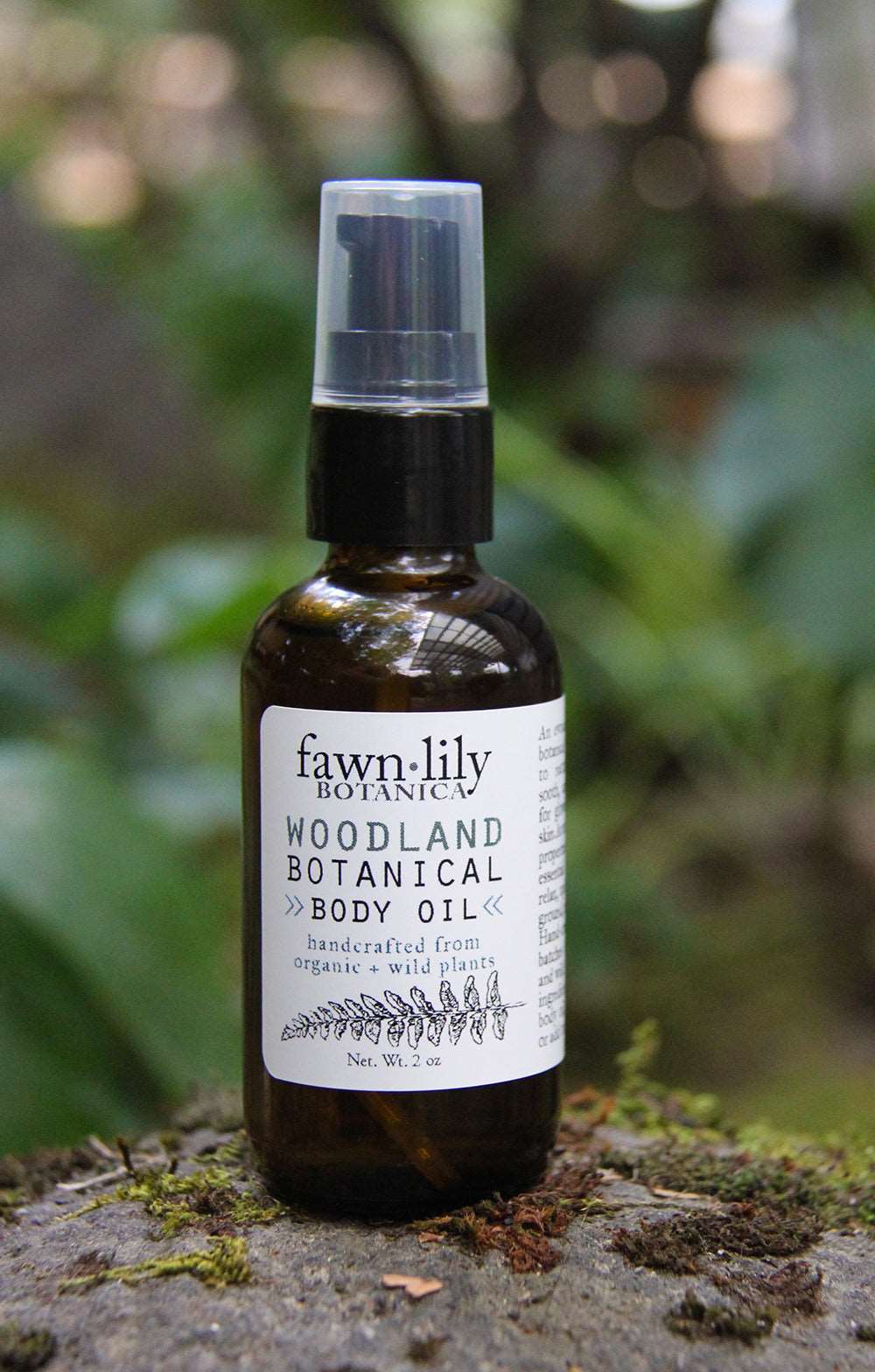 WOODLAND BOTANICAL BODY OIL. Natural vegan body and massage oil to moisturize and nourish skin. Vegan and organic ingredients.